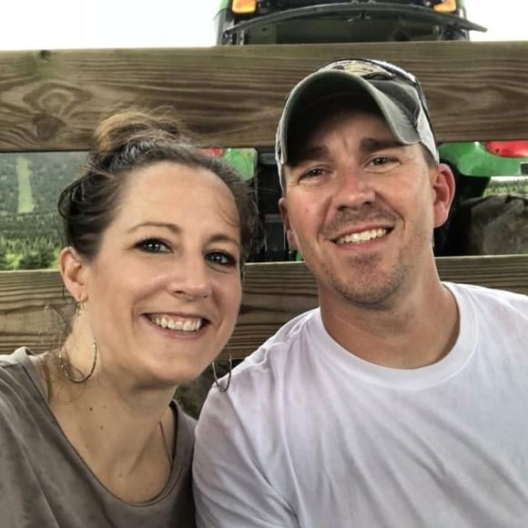 Meet your Posher, Megan - Picture 1 of 1